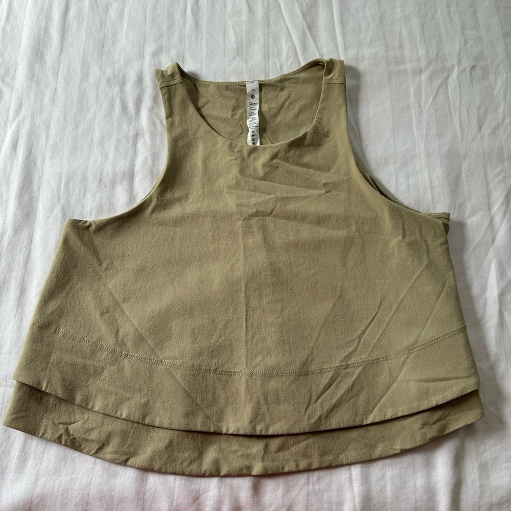 Lululemon stretch woven relaxed-fit tank